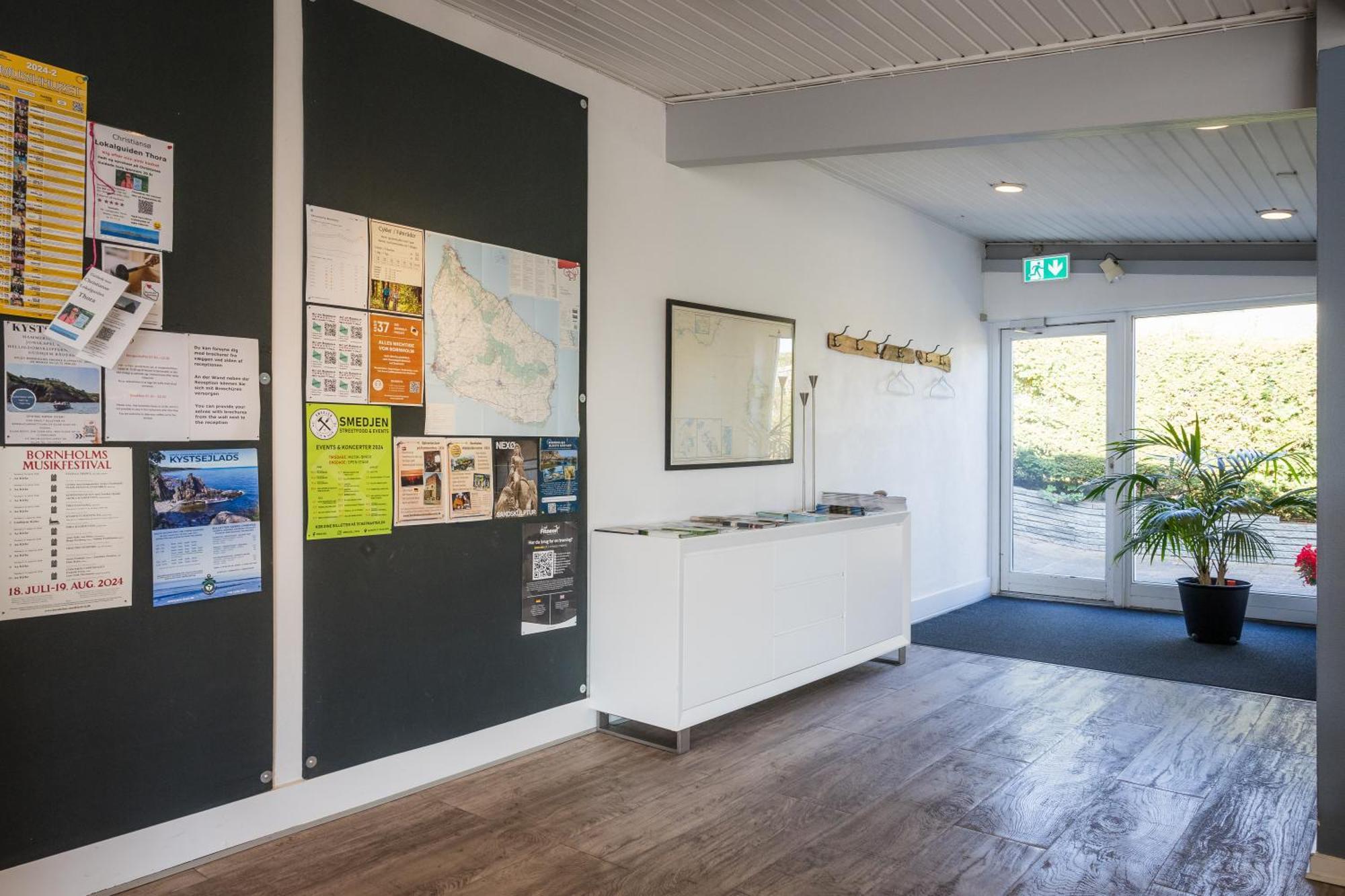 Hotel Friheden Allinge-Sandvig Eksteriør bilde
